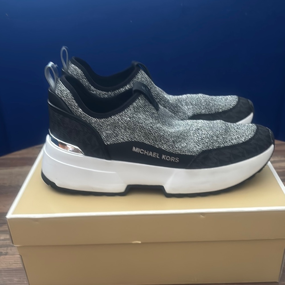 Michael Kors Black and White Slip-On Sneakers - Picture 2 of 6